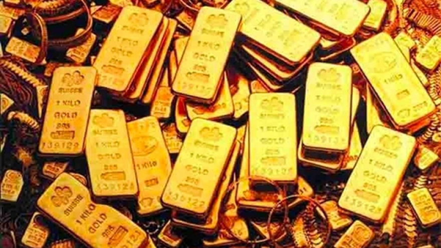 Giá vàng trong nước đứng yên, vàng thế giới tăng nhẹ
