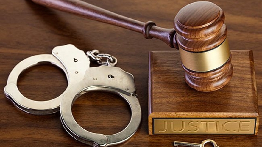 Chinese national imprisoned for falsifying documents in Vietnam 