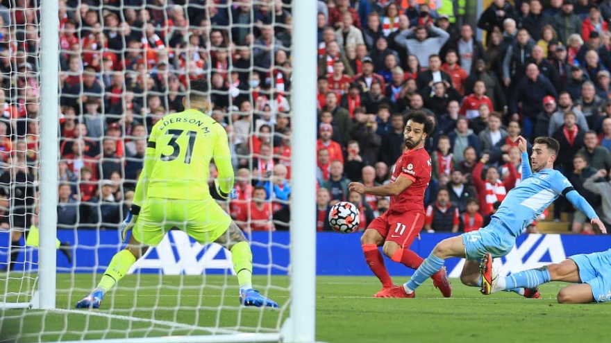 Salah vừa ghi bàn vừa kiến tạo, Liverpool hoà kịch tính Man City