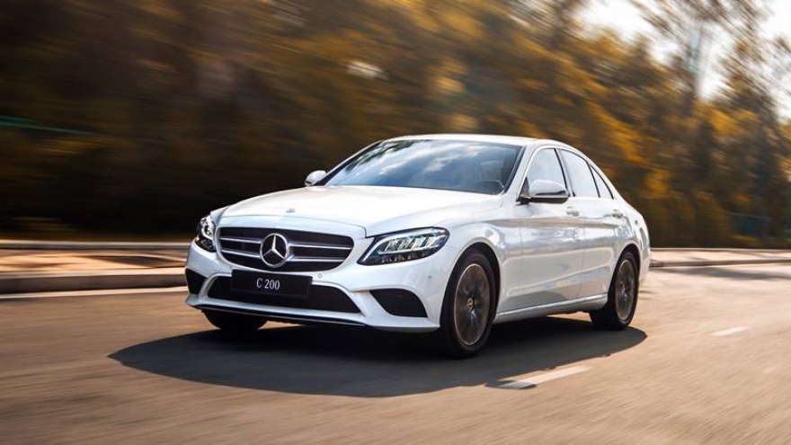 Hàng nghìn chiếc Mercedes-Benz C200 bị triệu hồi tại Việt Nam