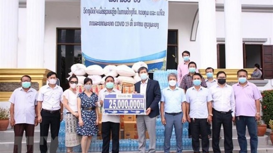 Vietnamese raise fund in support of Luang Prabang’s COVID-19 fight