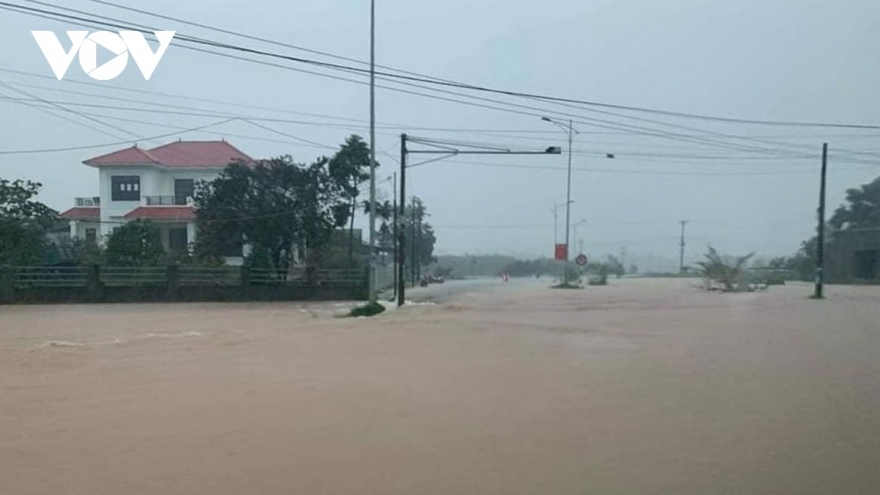 Mưa lớn gây nguy cơ lũ quét, sạt lở ở nhiều nơi trong ngày hôm nay