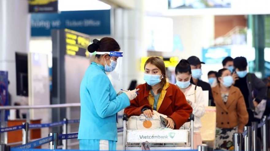 Air passengers asked to meet several requirements