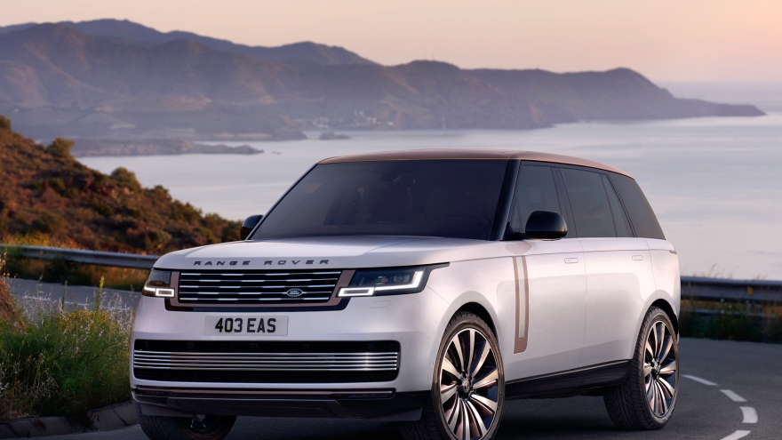 Range Rover mới vừa ra mắt - chiếc SUV sở hữu nhiều công nghệ tương lai