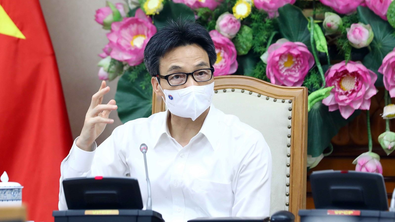 Phó Thủ tướng Vũ Đức Đam: Tổ chức tiêm vaccine sớm và an toàn cho học sinh 