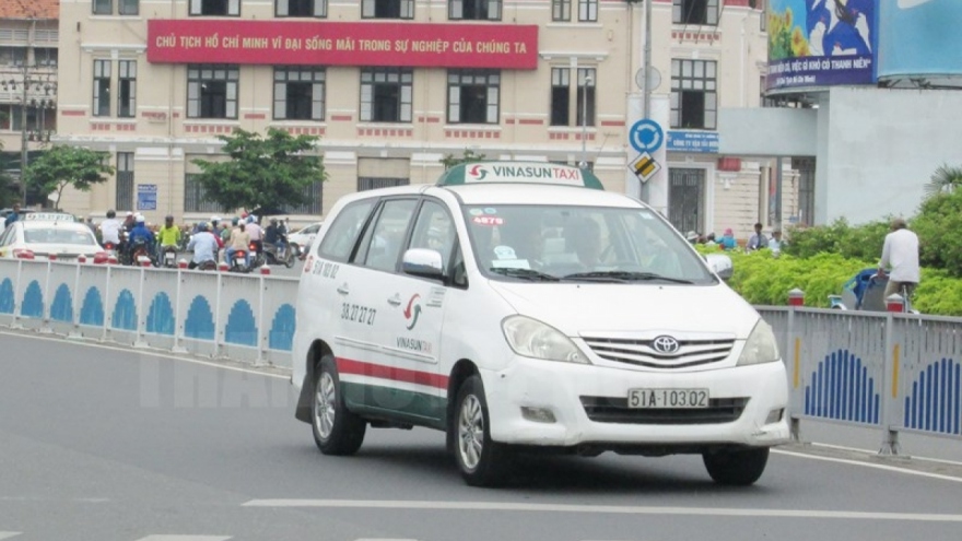 Sau 27/10, xe taxi ở TP.HCM được hoạt động trở lại