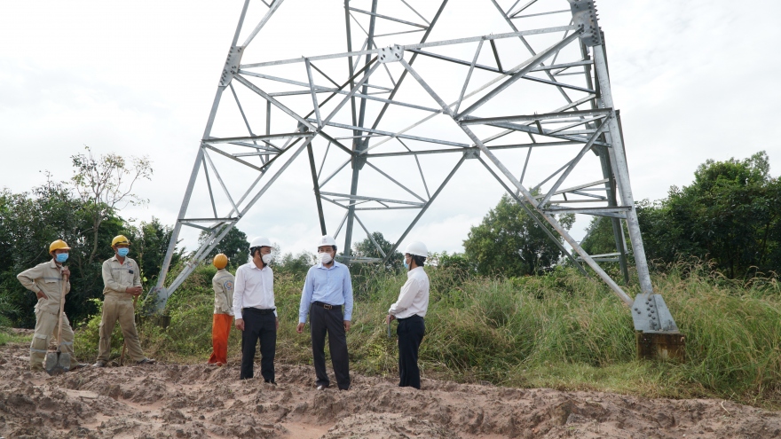 Điện lực miền Nam tháo gỡ vướng mắc trong xây dựng công trình điện tại Tây Ninh