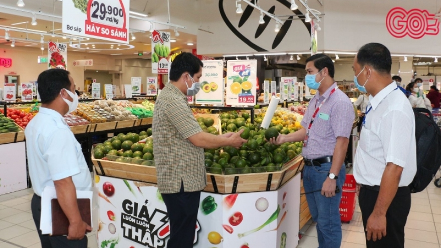 Cần Thơ tăng cường kiểm tra, đảm bảo phòng dịch tại chợ, siêu thị, trung tâm thương mại