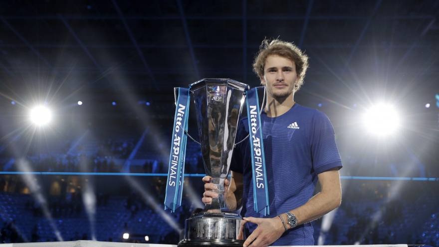 Đánh bại Medvedev, Alexander Zverev vô địch ATP Finals