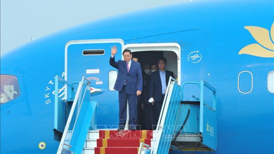 PM Chinh returns to Hanoi from European tour
