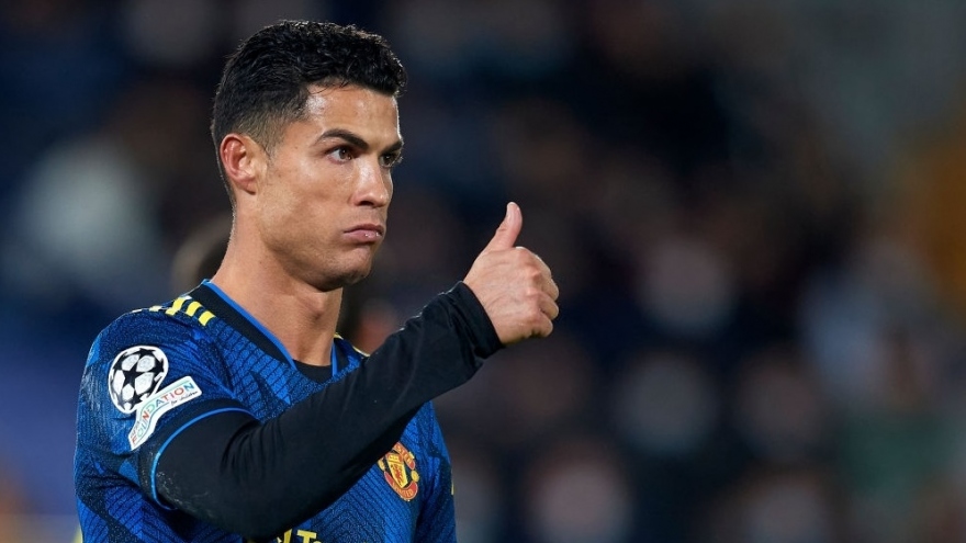 Ronaldo cán mốc 800 bàn thắng trong sự nghiệp