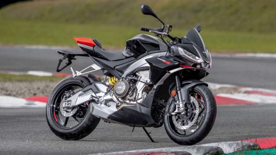 Aprilia Tuono 660 Factory siêu tốc vừa trình làng