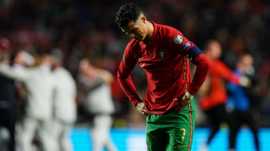 Thua đau Serbia, Bồ Đào Nha phải đá play-off để tranh vé dự World Cup