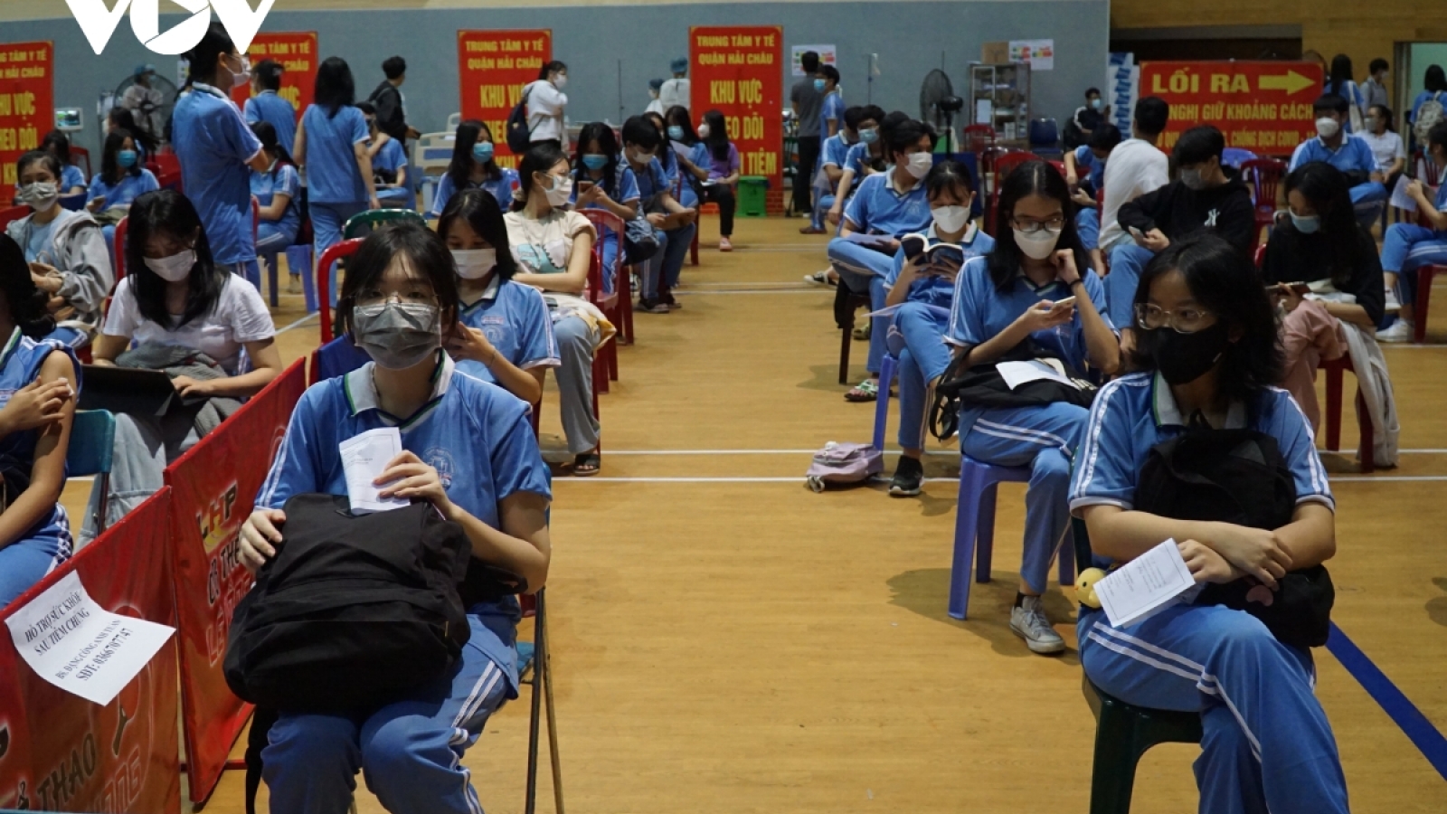 Đà Nẵng: Thiếu mã định danh, chưa thể tiêm vaccine cho học sinh lớp 8, lớp 9