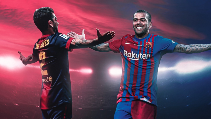 Barca chính thức có tân binh đầu tiên dưới thời HLV Xavi