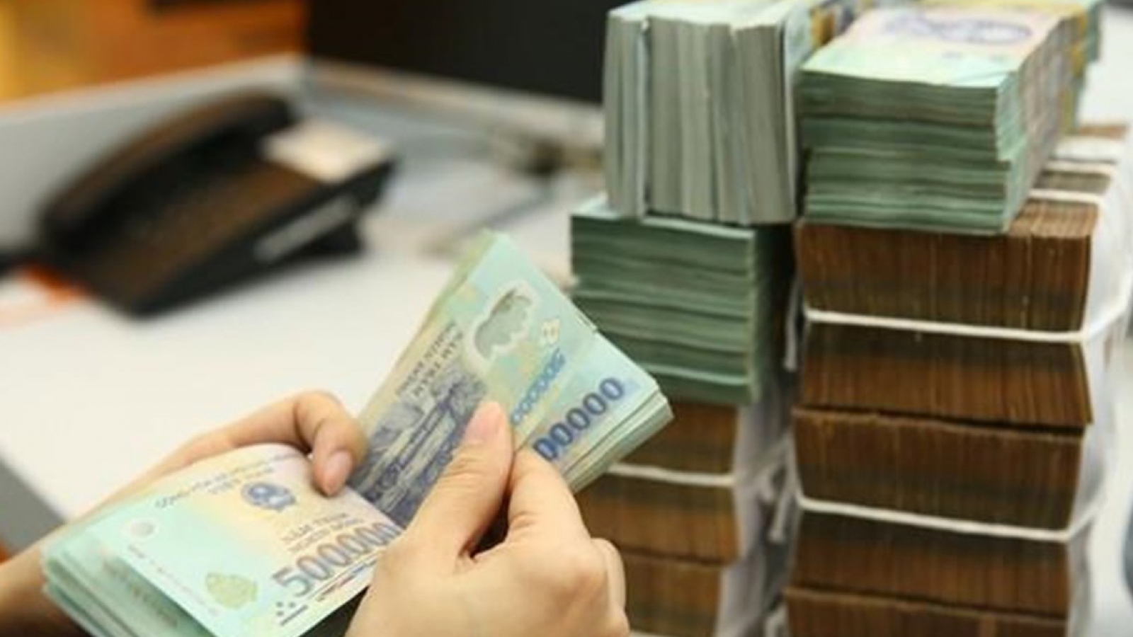 Hà Nội: Hỗ trợ tiền mặt và cho vay trên 5.300 tỷ đồng