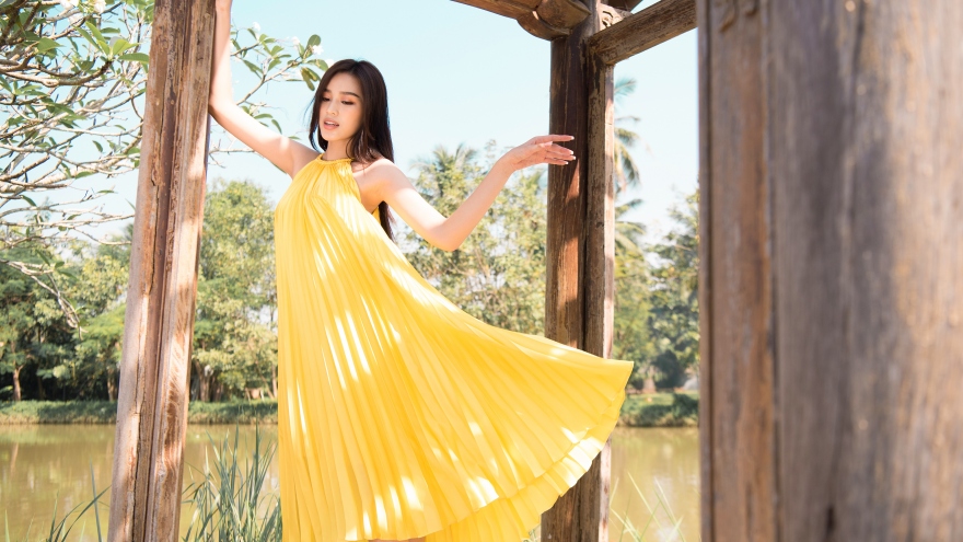Đỗ Thị Hà khoe nhan sắc "đỉnh cao" trong clip giới thiệu về Việt Nam đến Miss World