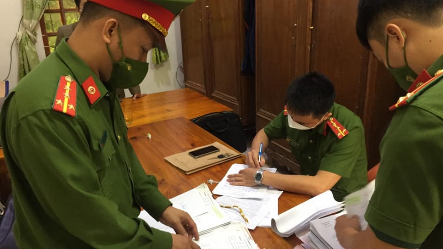 Vụ “ăn chặn” tiền hỗ trợ bão lụt ở Nghệ An: Thêm một Phó chủ tịch xã bị khởi tố