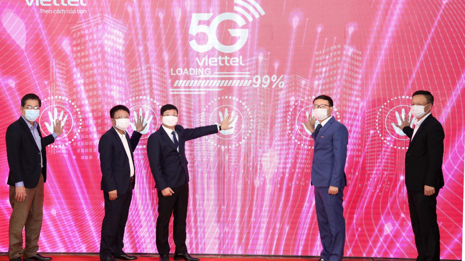 Viettel khai trương 5G, bàn giao mạng wifi miễn phí tại Vĩnh Phúc