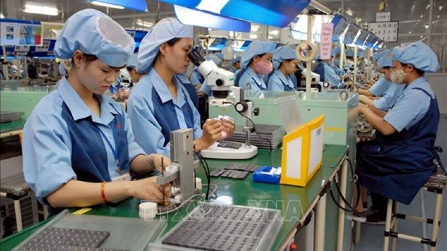 Foreign investment in Vietnam up 1.1% in 10 months