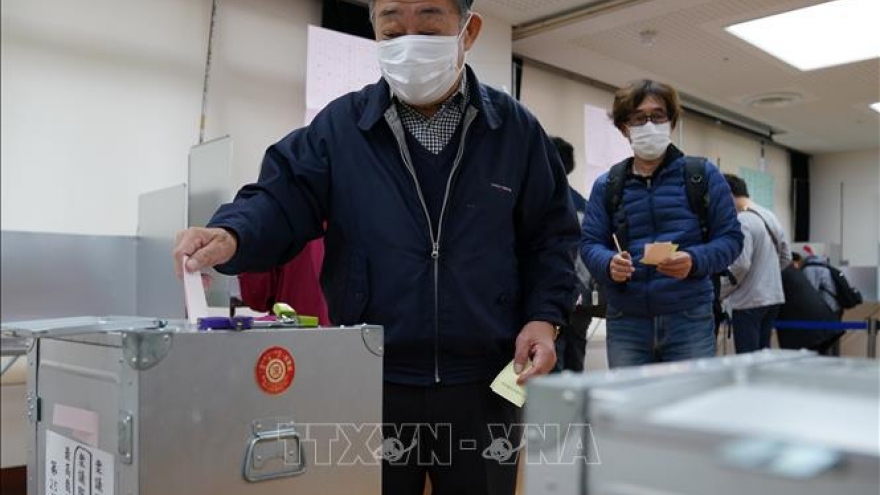 Bầu cử Hạ viện Nhật Bản: Đảng cầm quyền duy trì được đa số ghế