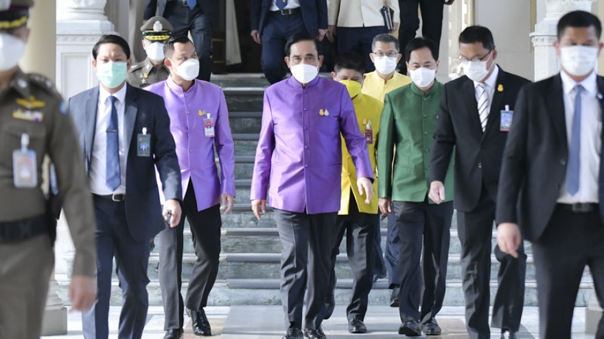 Thủ tướng Thái Lan bác bỏ việc giải tán Hạ viện