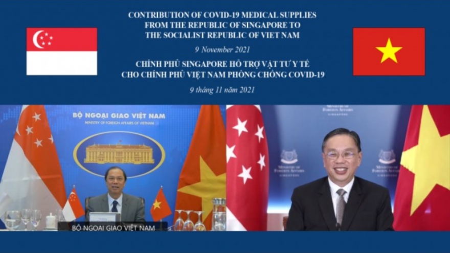 Singapore to assist Vietnam in vaccines via COVAX Facility