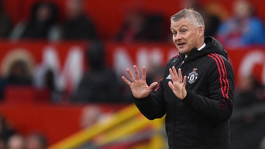 Ban lãnh đạo MU ngấm ngầm "đâm sau lưng" Solskjaer