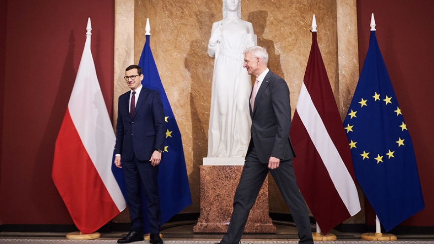 Ba Lan và Latvia thảo luận về khủng hoảng người di cư ở biên giới với Belarus