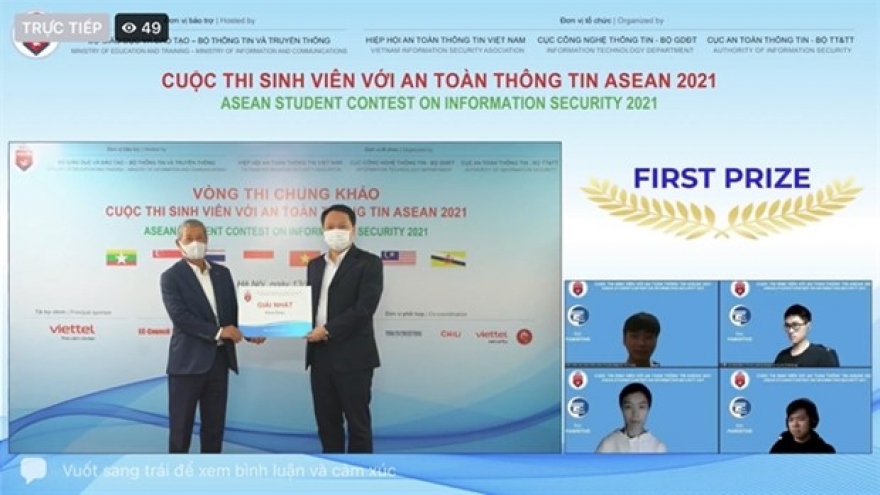 Vietnamese students win ASEAN Student Contest on Information and Technology