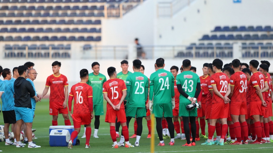 ĐT Việt Nam thực hiện bài tập đặc biệt ngày 23/11