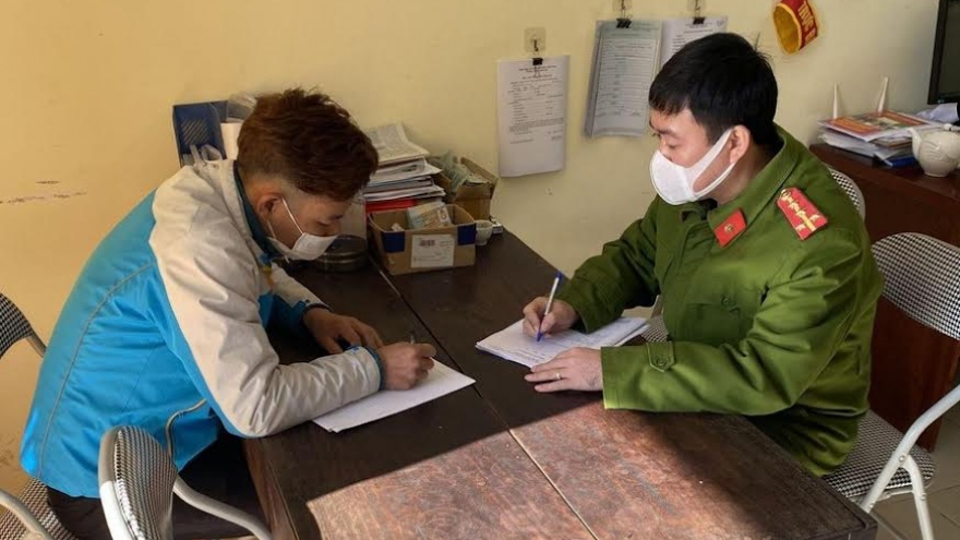 Bắc Giang: Xử phạt 7,5 triệu đồng người tung tin 50 học sinh cấp cứu sau tiêm vaccine