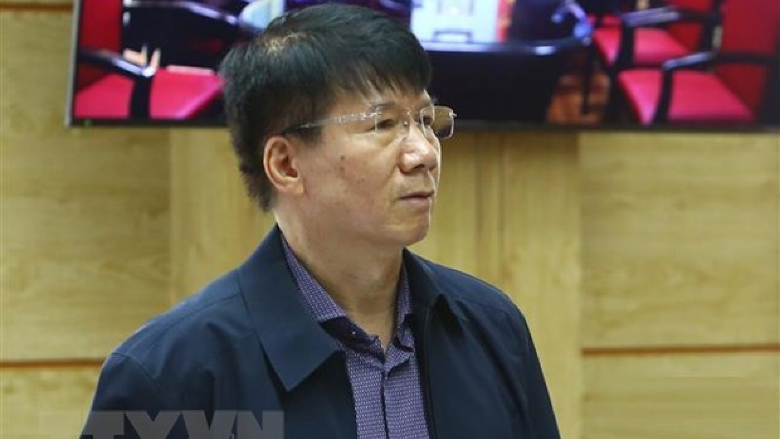 Bắt tạm giam Thứ trưởng Bộ Y tế Trương Quốc Cường