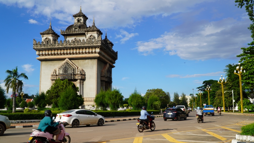 Lào và Campuchia thúc đẩy hợp tác về du lịch