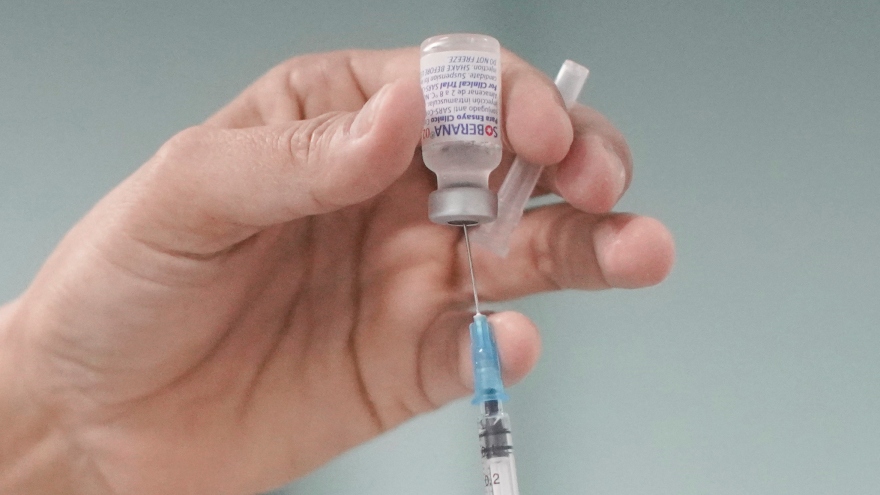 Cuba nâng cấp vaccine trong nước để ứng phó với biến thể Omicron