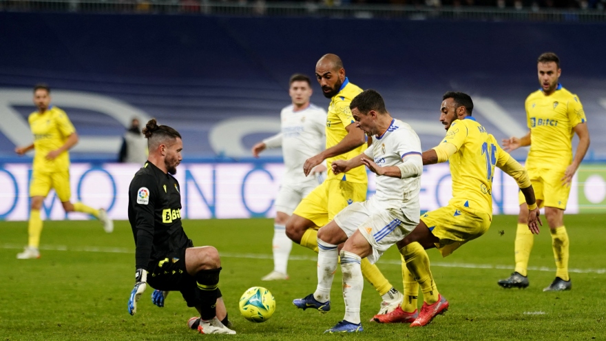 Real Madrid để đội bóng ở nhóm đèn đỏ cầm hòa đáng tiếc
