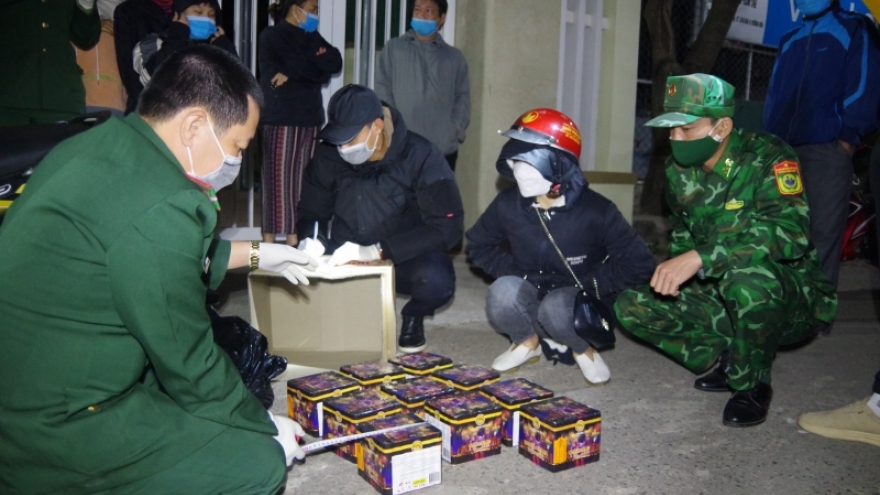 Bộ đội Biên phòng Quảng Trị bắt liên tiếp 2 vụ vận chuyển pháo trái phép