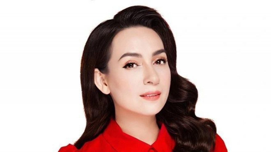 Chuyện showbiz: Cố ca sĩ Phi Nhung có 2 đề cử tại giải Mai vàng 2021