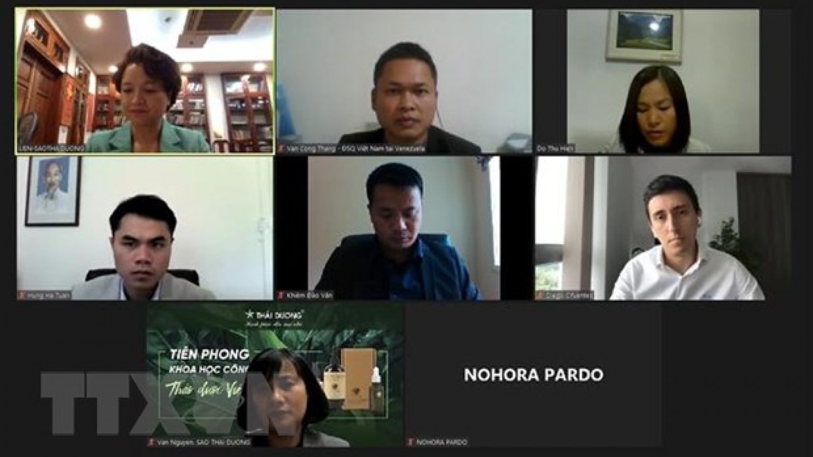 Vietnam, Colombia share experience in COVID-19 containment efforts