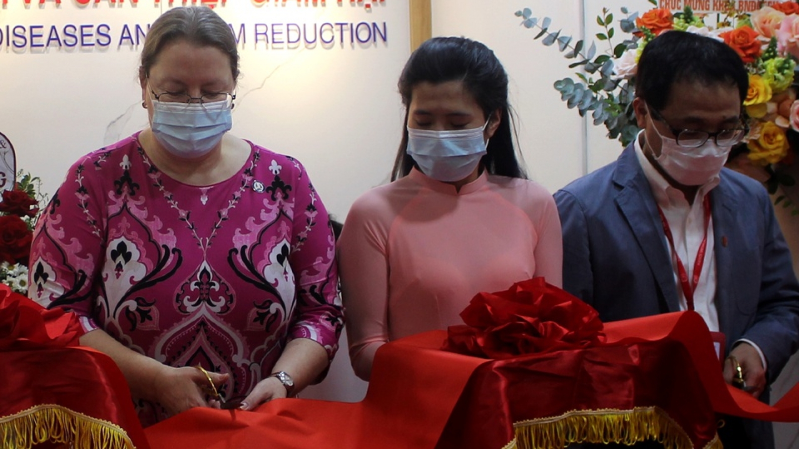 US to donate more COVID-19 vaccines to Vietnam 