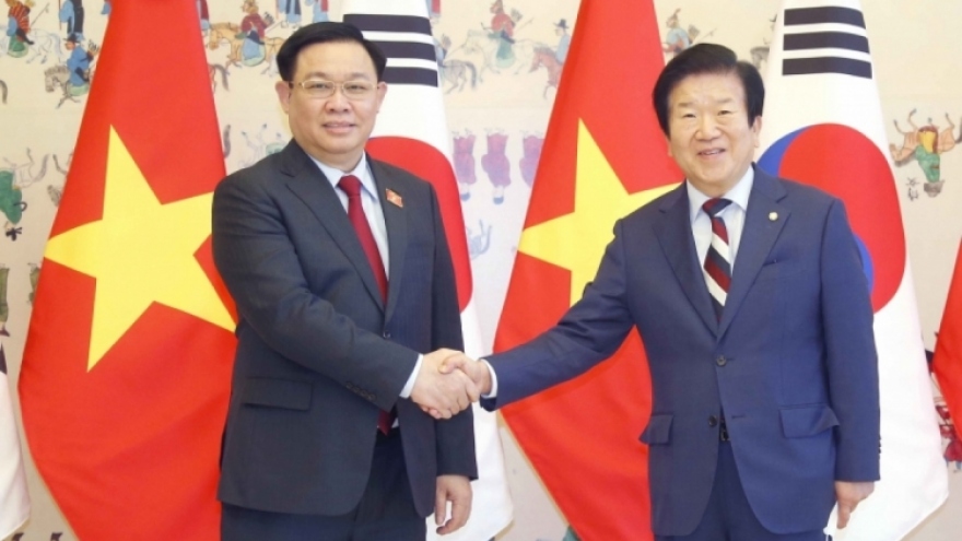Vietnam NA Chairman Hue’s RoK visit in focus