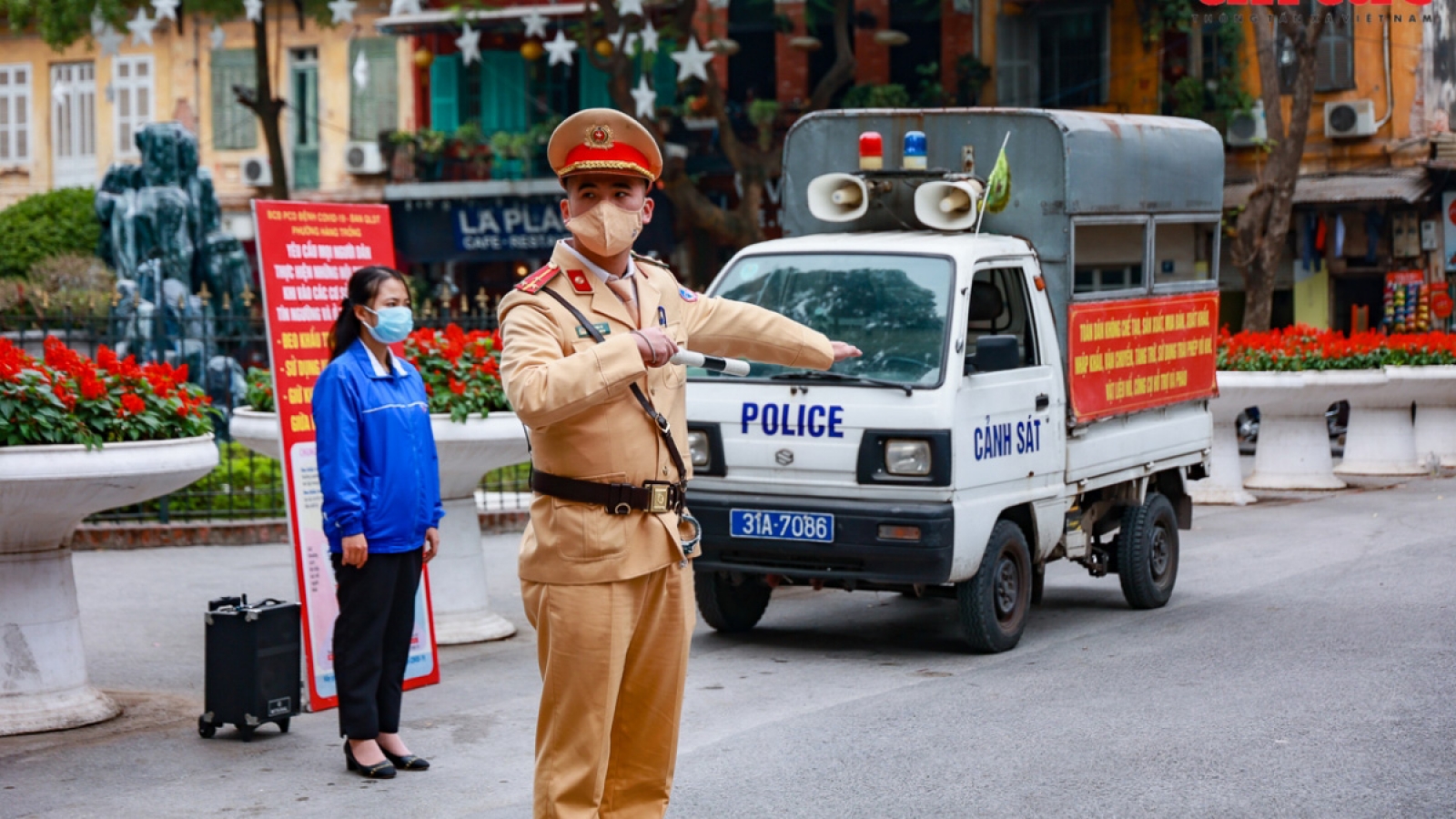 Hanoi strengthens COVID-19 prevention ahead of Christmas celebrations