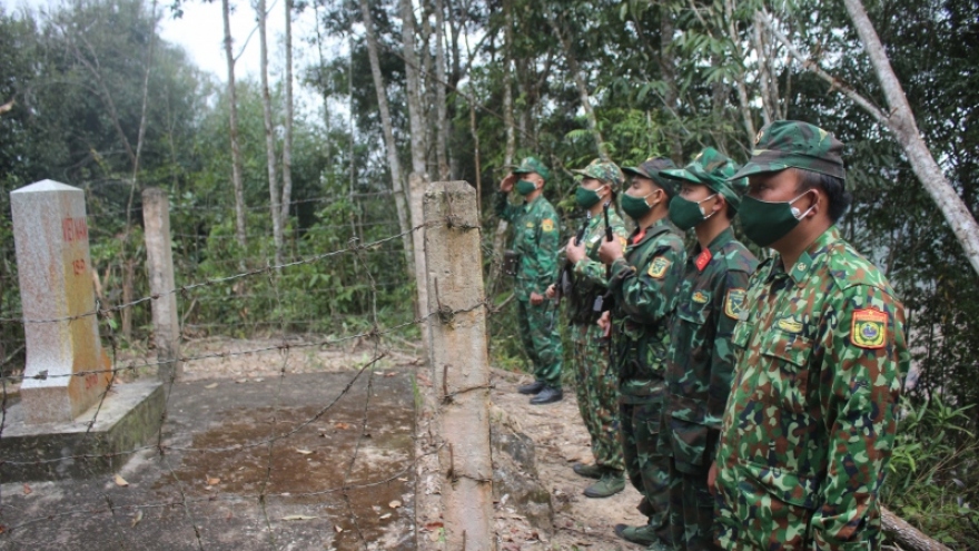 Vững vàng trên chốt biên cương