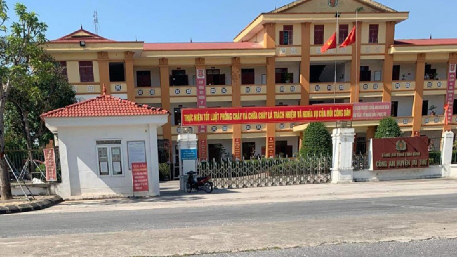 Bắt Phó Công an và Viện phó Viện kiểm sát huyện Vũ Thư, Thái Bình