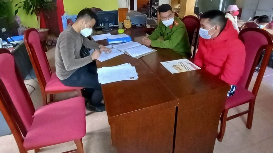 Đối tượng dùng dao đâm bố vợ ở Quảng Ninh đã ra đầu thú
