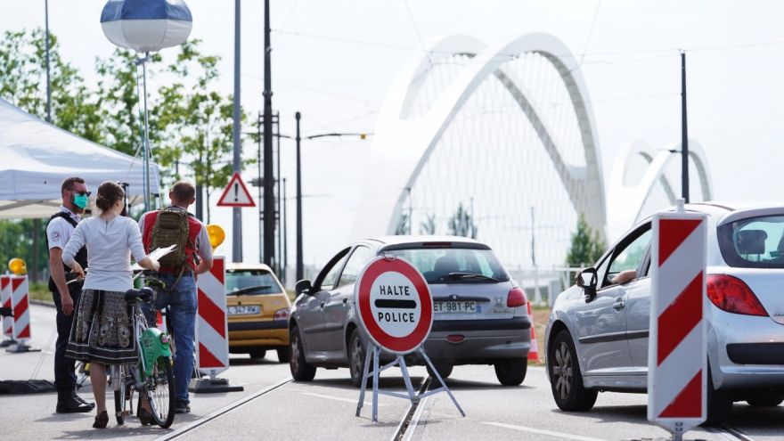 EU điều chỉnh Hiệp ước Schengen