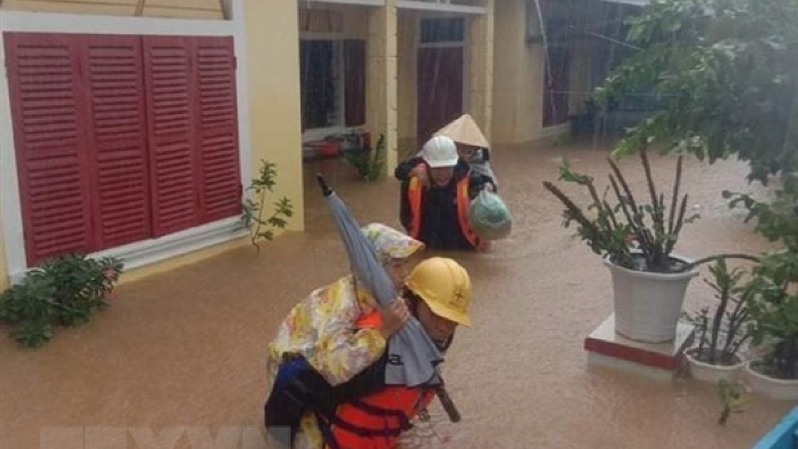 Climate change response should be integrated into socio-economic development plans