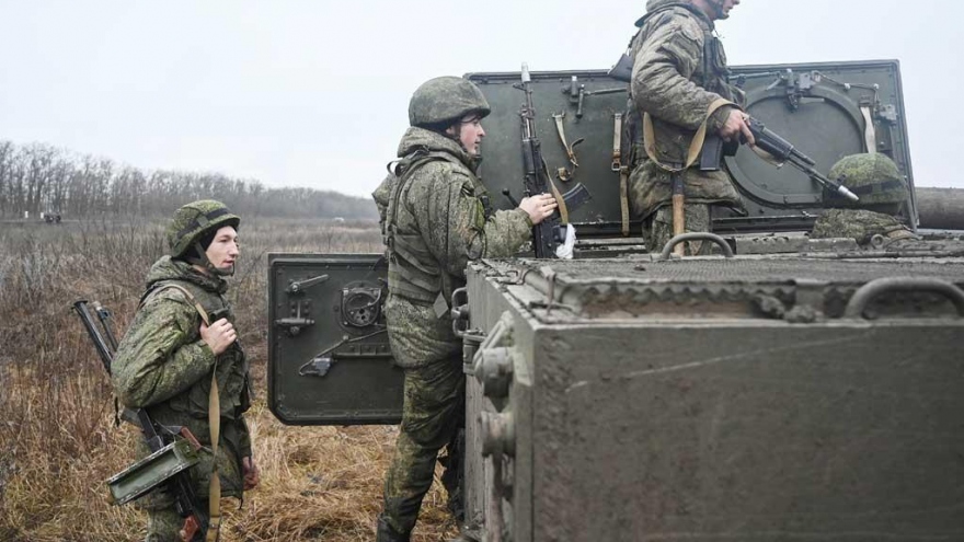 Một năm đầy bão táp trong quan hệ Nga-Ukraine và nguy cơ bùng nổ xung đột