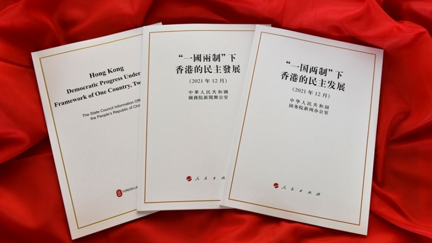 Trung Quốc ban hành Sách trắng về dân chủ ở Hong Kong
