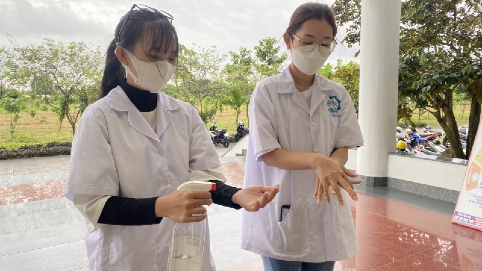Gần 550 sinh viên trường Đại học Kiên Giang trở lại trường học trực tiếp